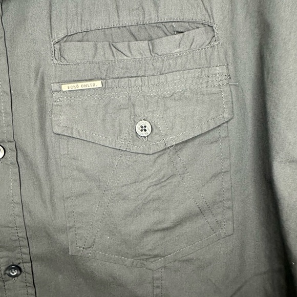 ECKO UNLTD short sleeve button down shirt - Picture 4 of 6